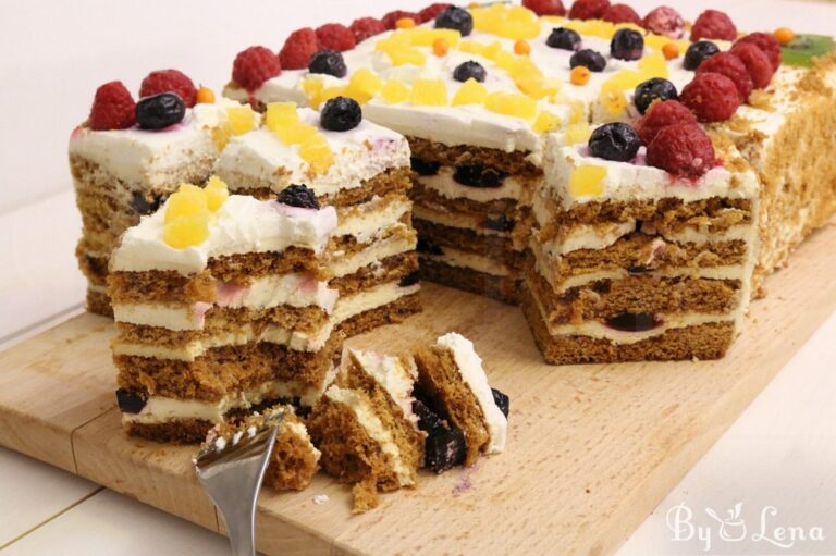 Cake Rusia: Kue Tradisional yang Lezat dan Memikat
