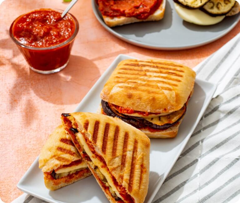 Fresh Panini: Lezatnya Roti Isi dengan Sentuhan Segar