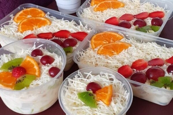 Salad Buah: Segar, Sehat, dan Praktis untuk Segala Suasana