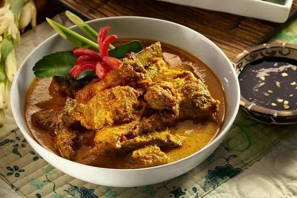 Gulai Kambing Padang: Lezatnya Masakan Tradisional Minang